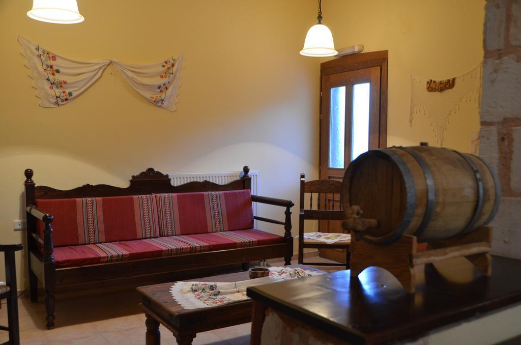 Ellinospito Apartman Axósz Szoba fotó